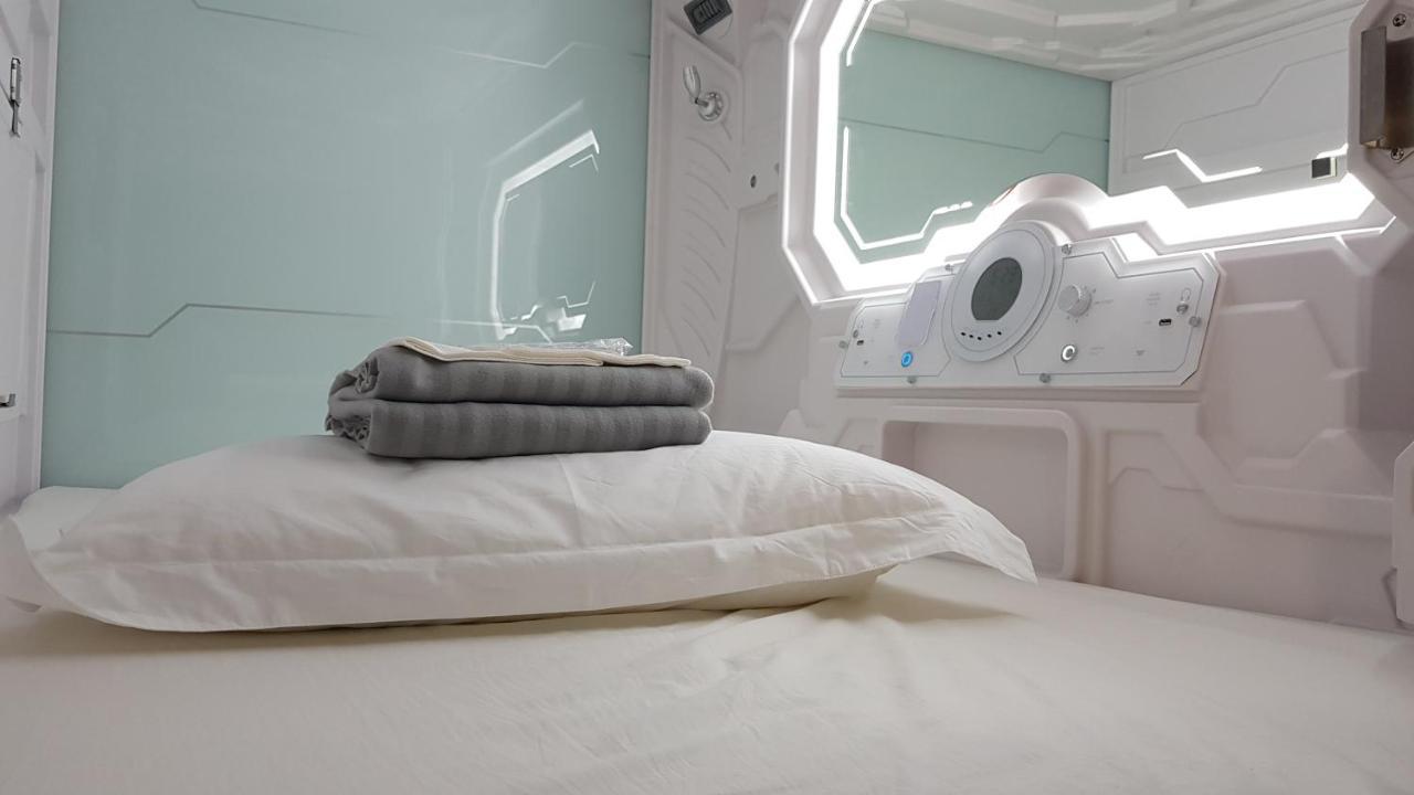 Apollo Capsule Hotel 엔데 외부 사진